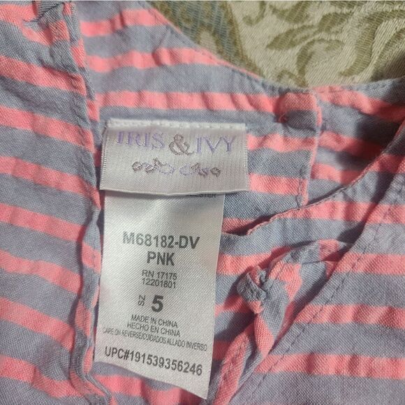 Girl's 4-5 Years Lot of 6 Pieces Skirt Dress Hat T-shirt Jumpsuit - Picture 3 of 16